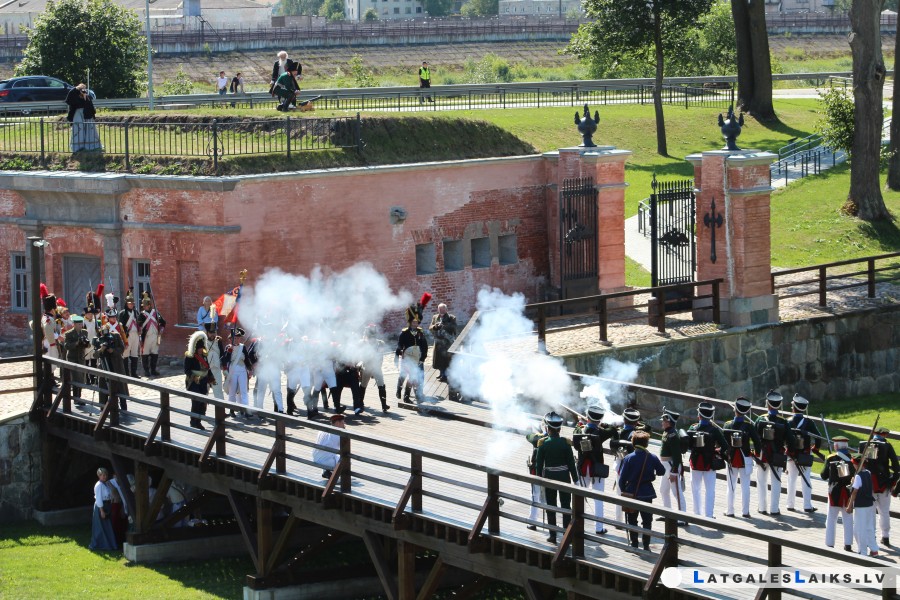 Festivālam „Dinaburg 1812” — pirmā jubileja