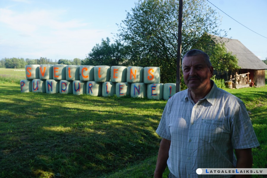 Kozuļu dzimta kuplo gan „uz papīra”, gan saietos