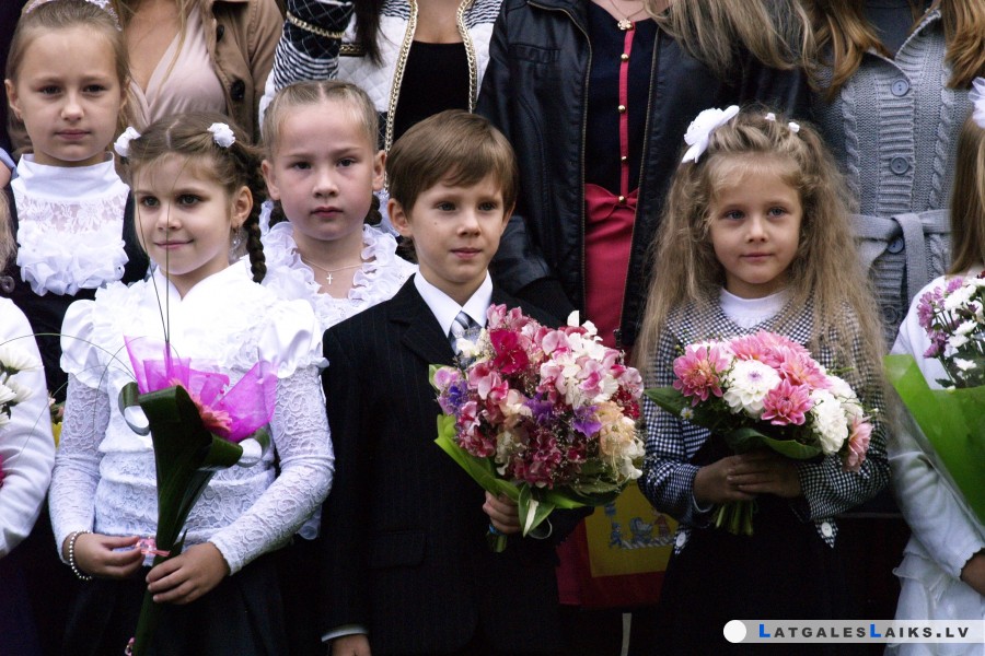Pašvaldība ēdinās 1.—6. klašu skolēnus