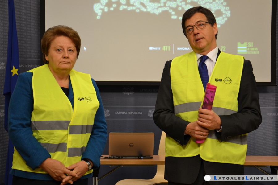 Atstarojošās vestes var izglābt dzīvību