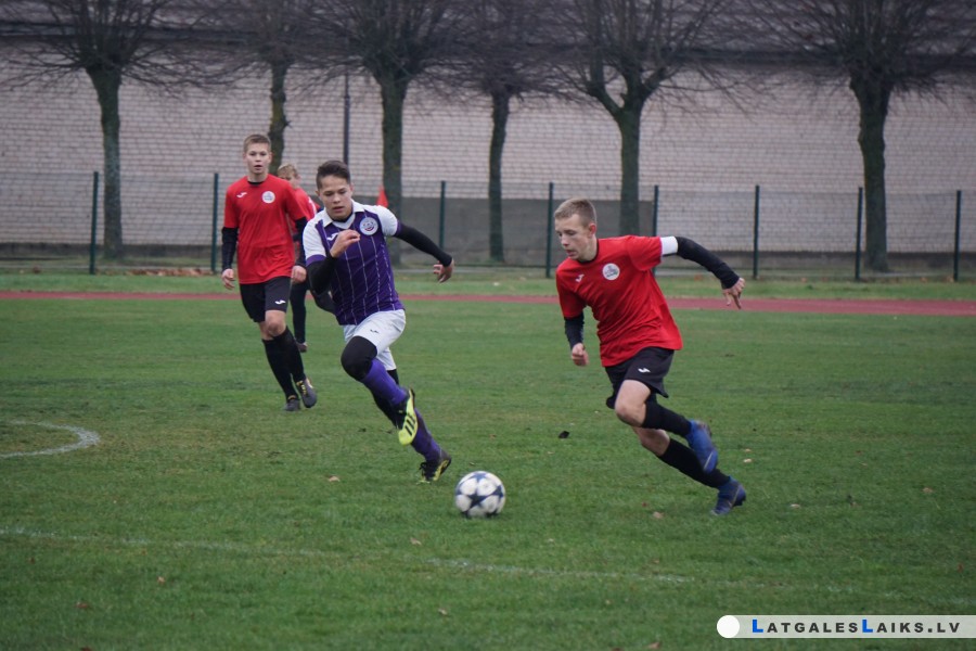 „Ilūkstes NSS” U15 futbolisti saglabā vietu meistarības grupā