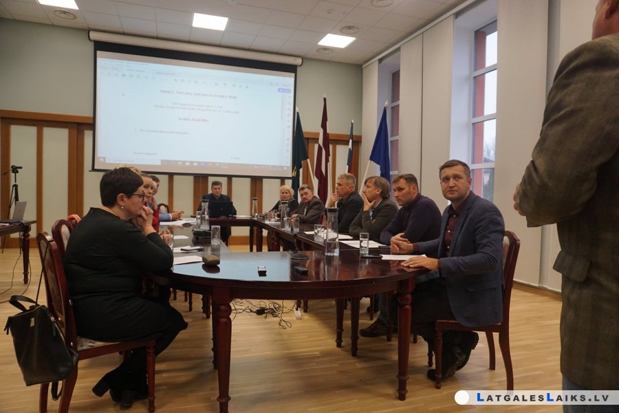 KNAB liedz Preiļu novada domes vadībai pildīt amata pienākumus