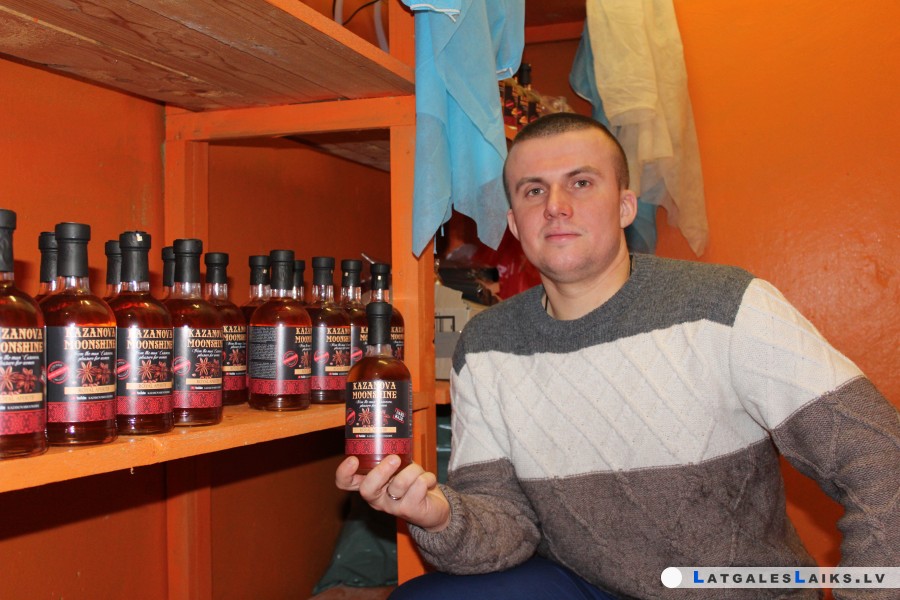 Biķerniekos top „Kazanovas mēnessgaisma”