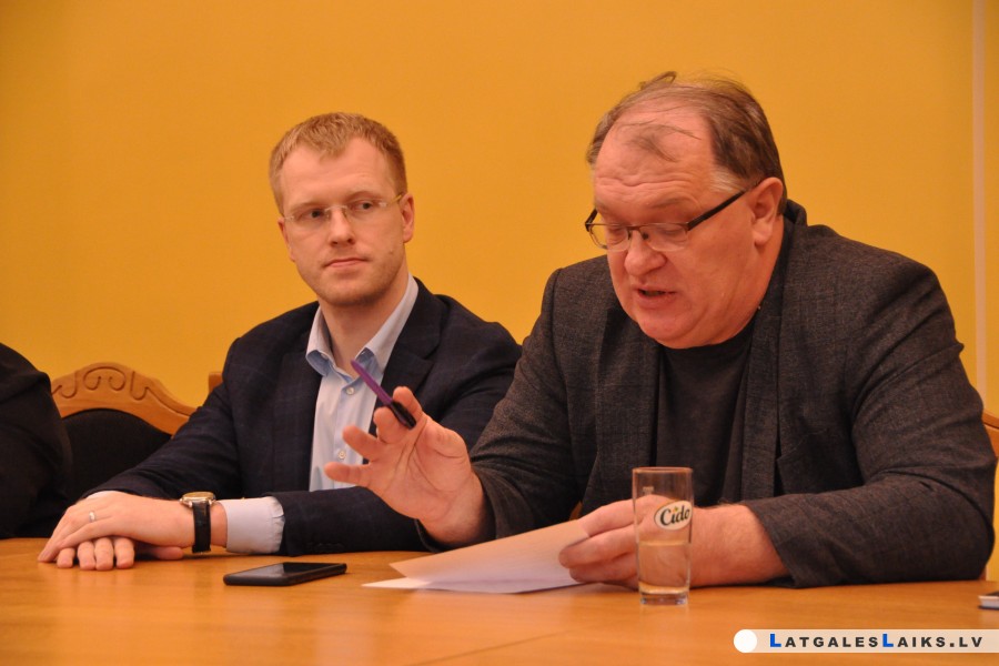 photo.jpg