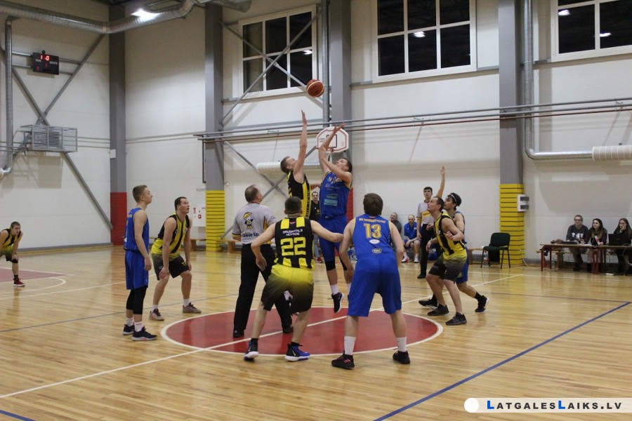 LBL3 Austrumu līderi piedzīvo zaudējumus