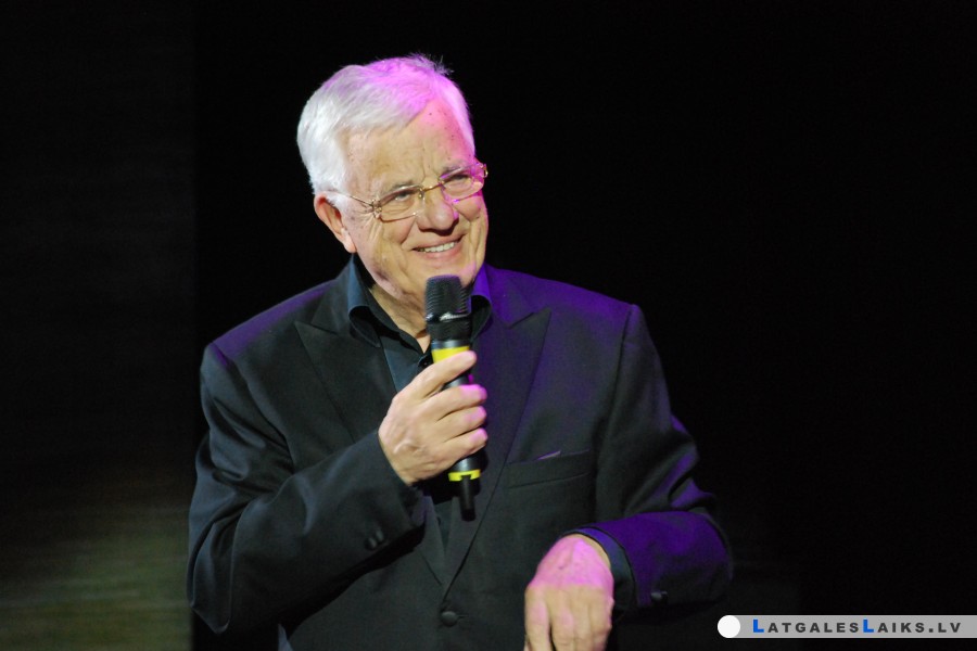 Raimonds Pauls iedvesmo ar savu mūziku un cēlo sirdi