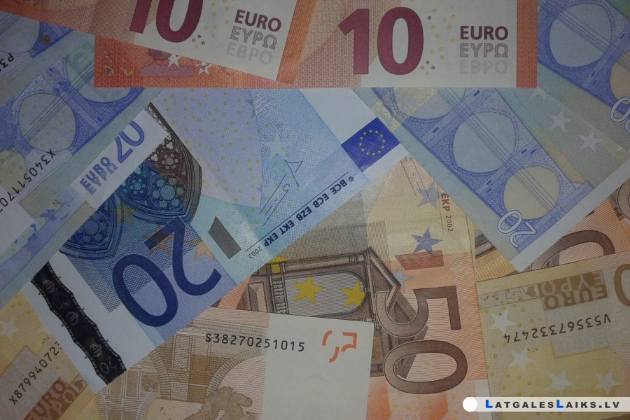 Konceptuāli apstiprināts 2016. gada budžets