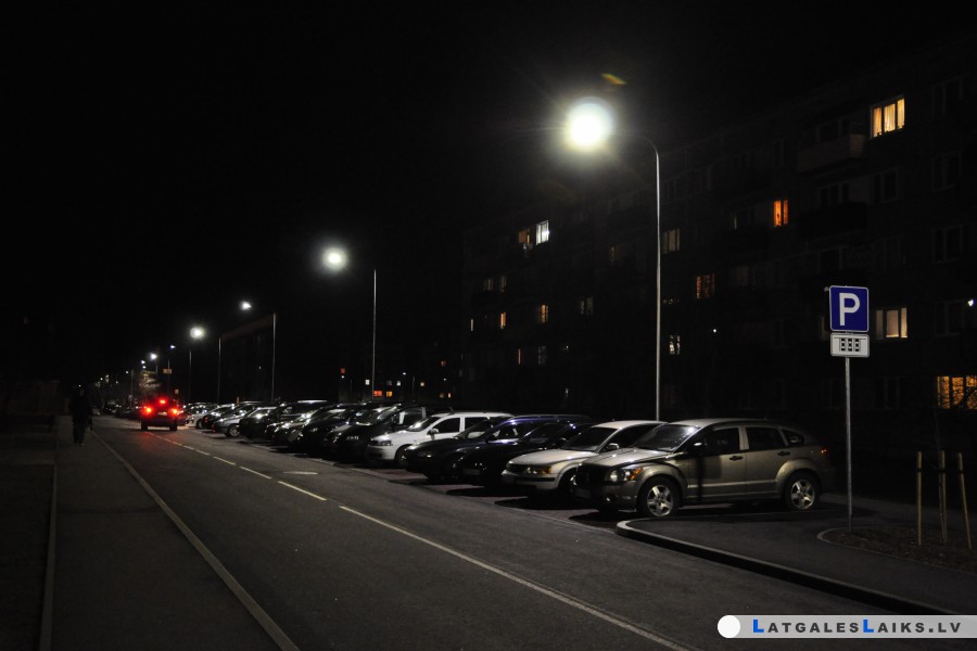 Daugavpilī noslēgumam tuvojas jauno LED gaismekļu uzstādīšana