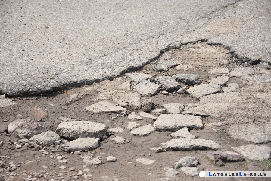 Ceļu remontam Daugavpils novadā aizņemsies 716 023 eiro