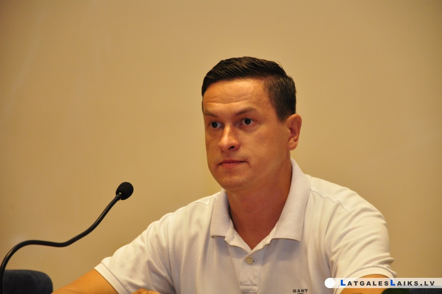photo.jpg
