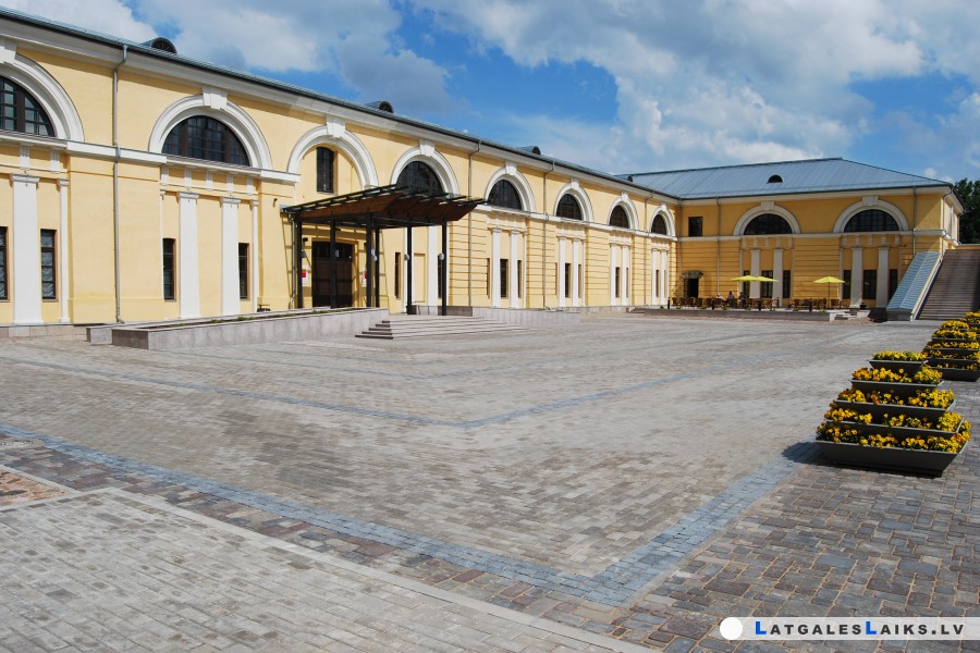 Rotko centrs vēlas mainīt snaudošo apsardzi