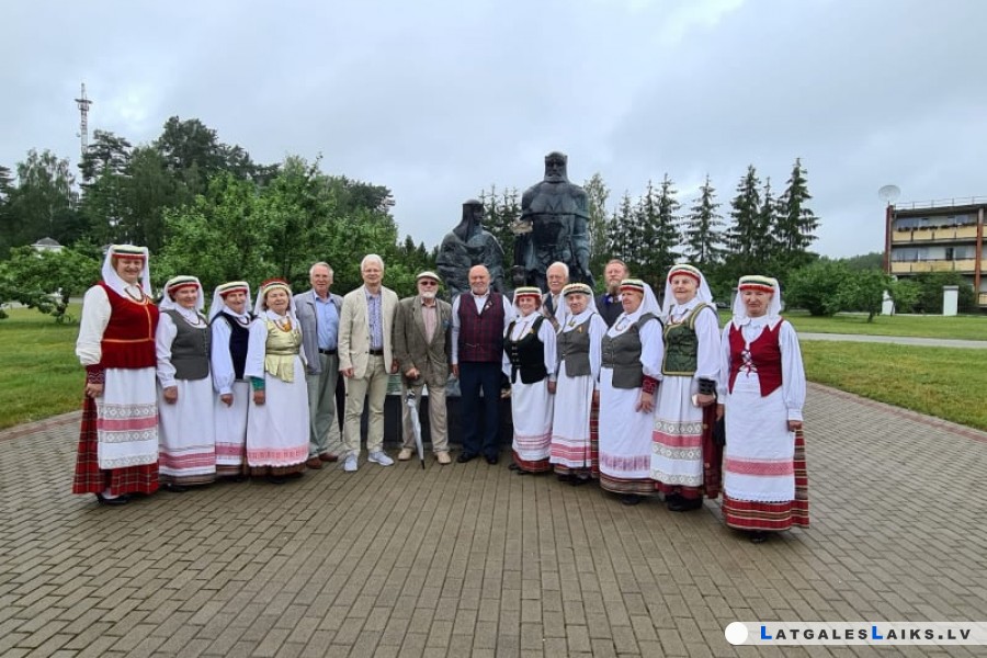 Aglonā pieminēja Mindaugu un Martu