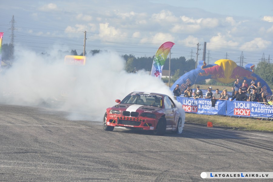 photo.jpg