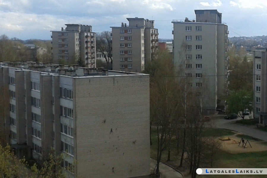Daudzdzīvokļu māju iedzīvotāji joprojām ir pasīvi