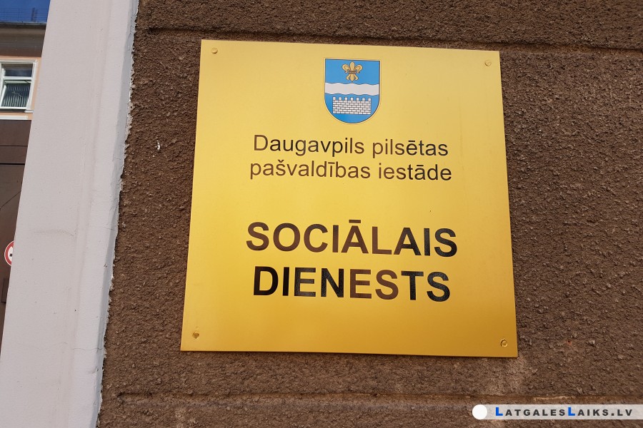 Sociālā dienesta vadītāja amatam pieteikušies trīs pretendenti