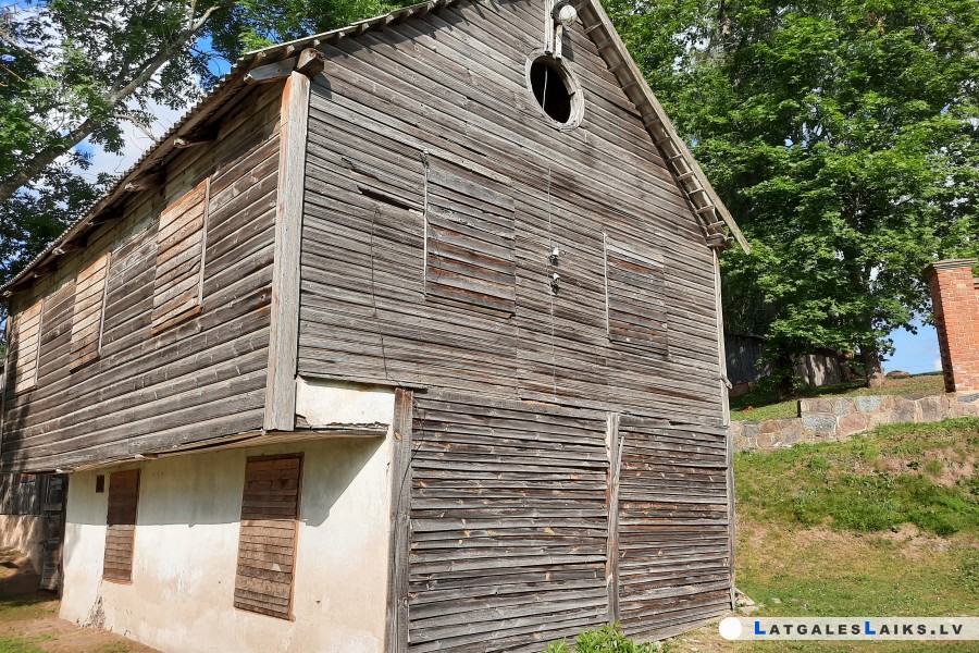 photo.jpg