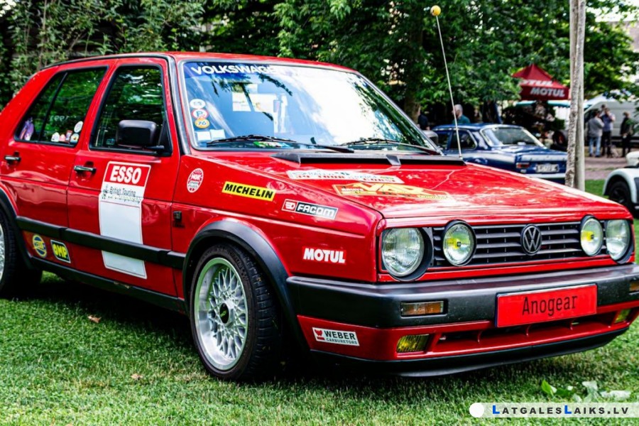VW Golf un Jetta MK2: hečbeks, sedans un laikmets, kuru vēl atceras šodien